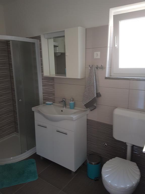 Apartman Borna 扎达尔 外观 照片