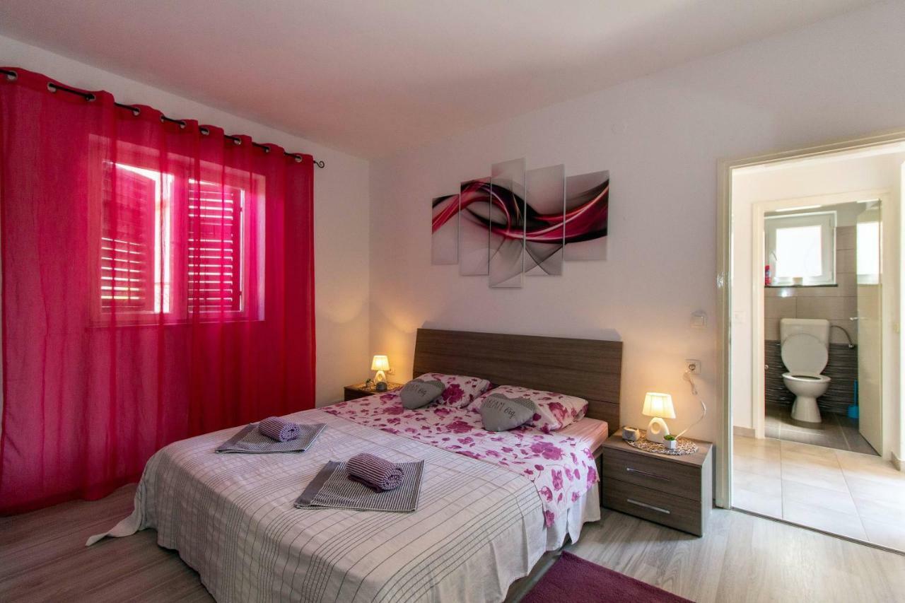 Apartman Borna 扎达尔 外观 照片