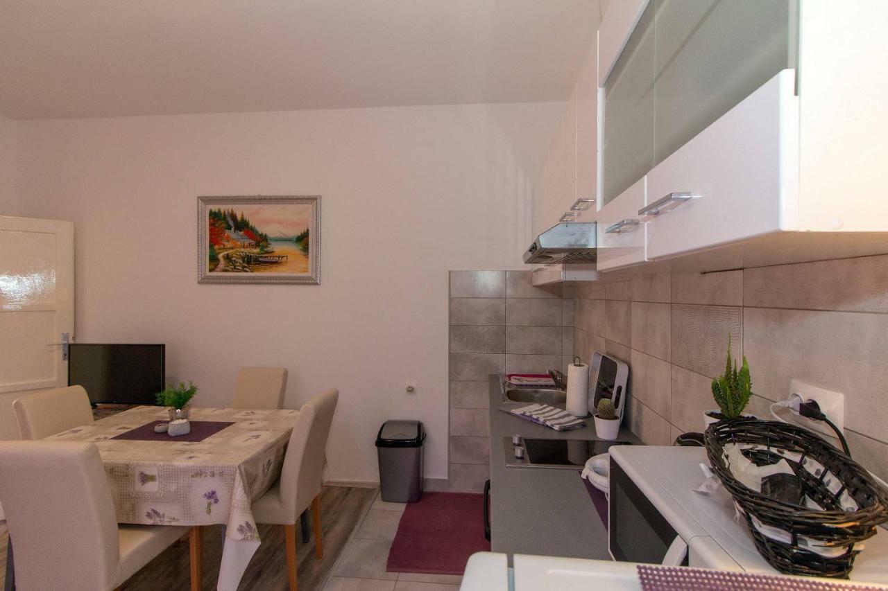 Apartman Borna 扎达尔 外观 照片