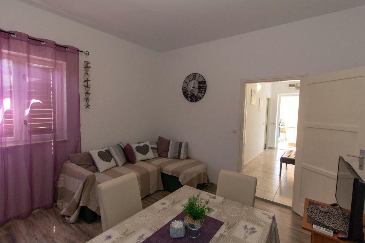 Apartman Borna 扎达尔 外观 照片