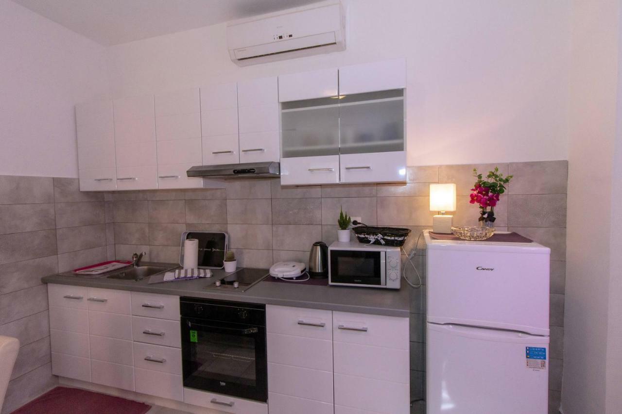 Apartman Borna 扎达尔 外观 照片