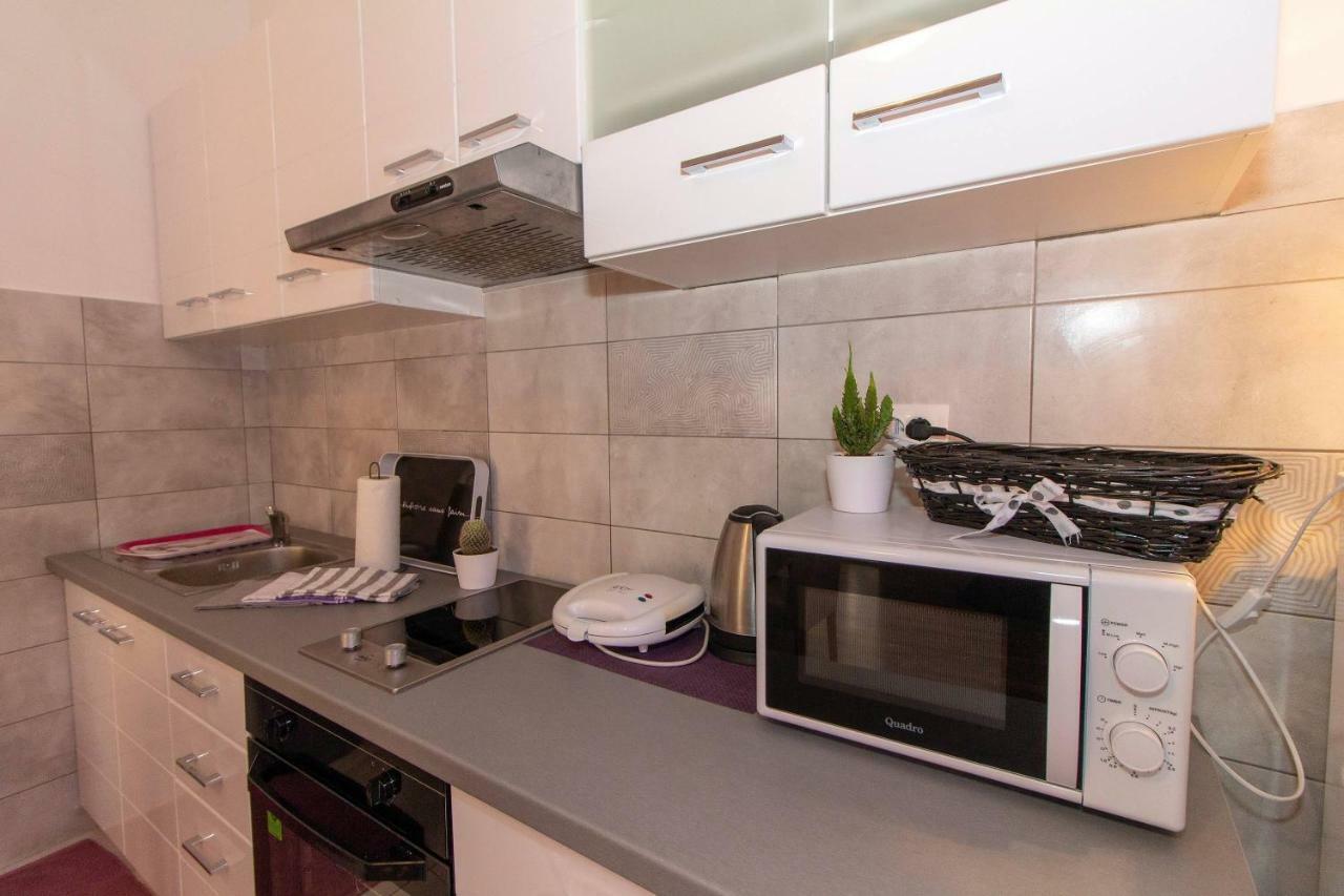 Apartman Borna 扎达尔 外观 照片