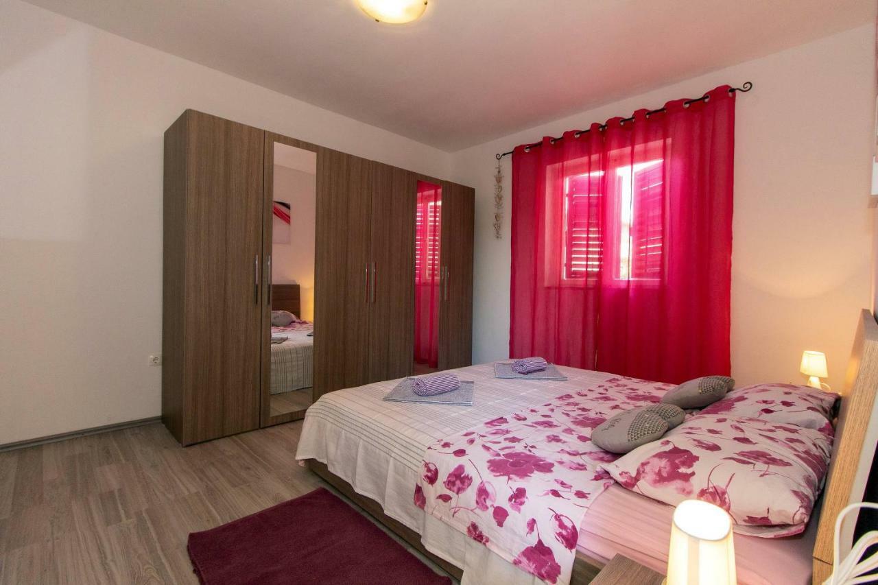 Apartman Borna 扎达尔 外观 照片