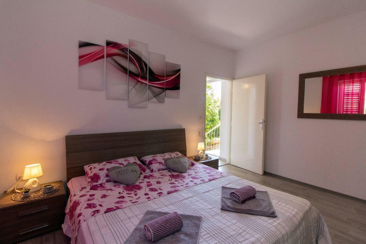 Apartman Borna 扎达尔 外观 照片