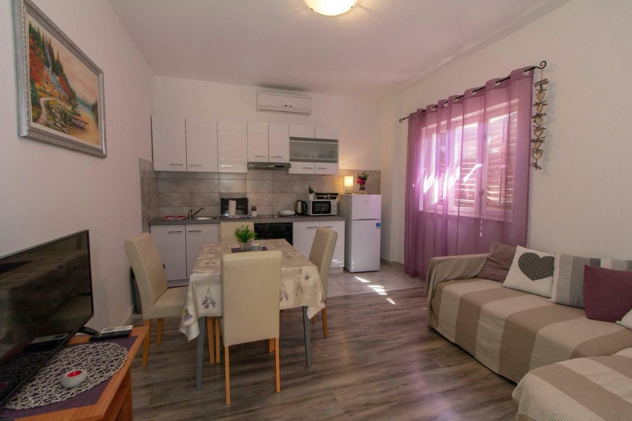 Apartman Borna 扎达尔 外观 照片
